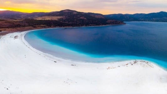 pamukkale-salda-lake-day-trip