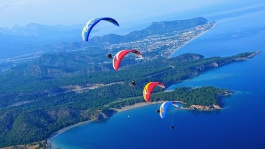 paragliding-from-tahtali-mountain-(2365-m)